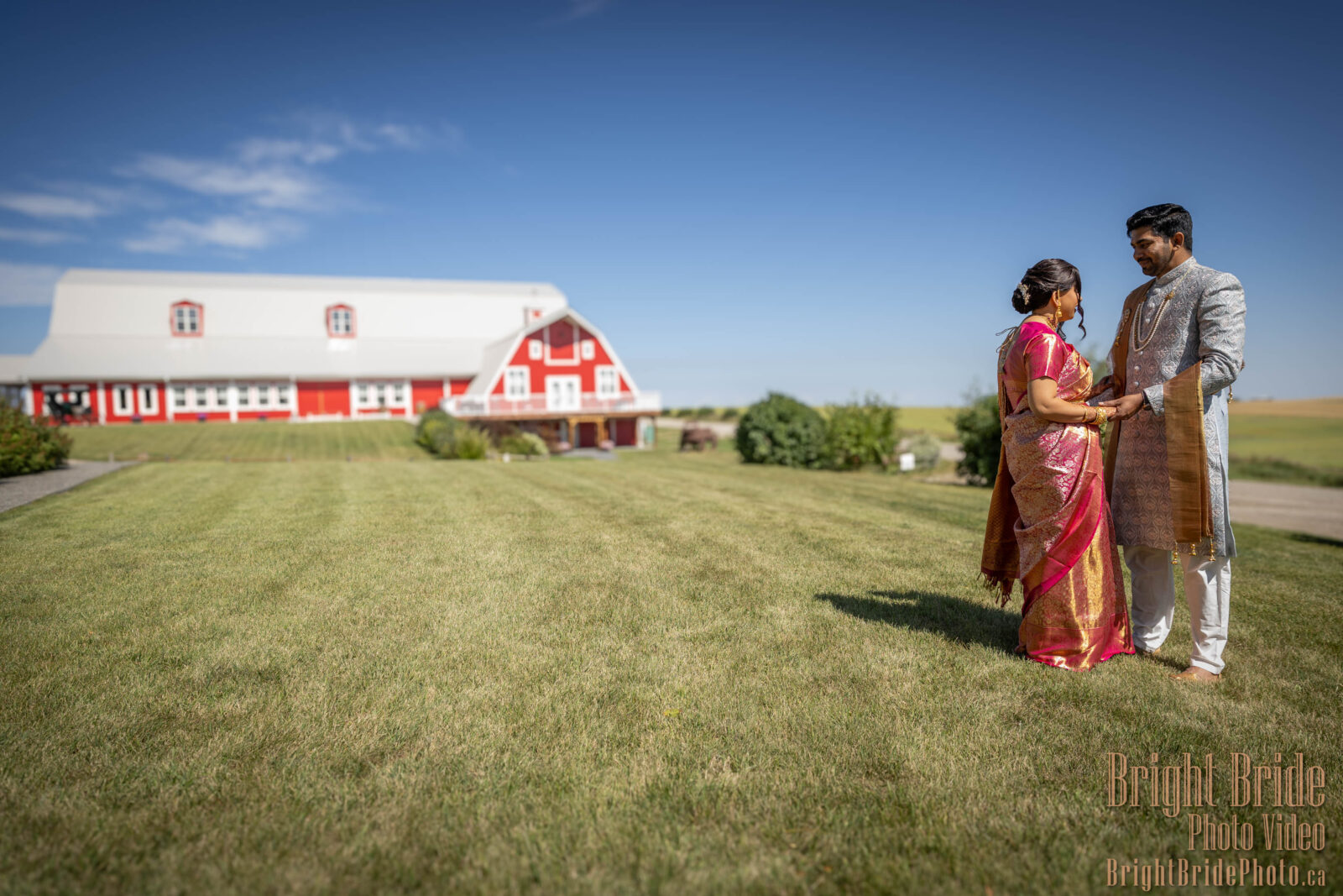 Bright Bride Photo Video - Wedding Photography - S&K Cremona - First Look
