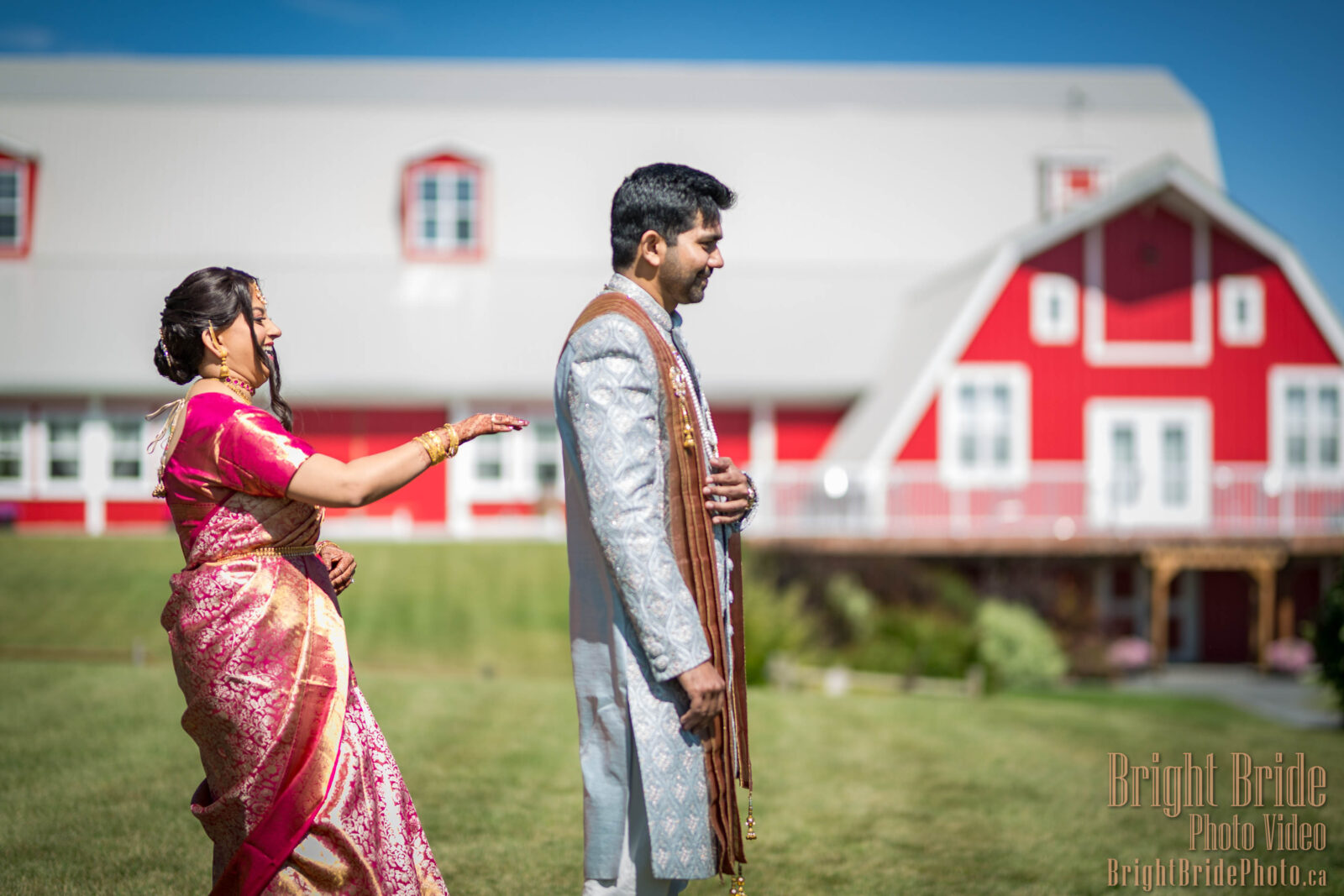 Bright Bride Photo Video - Wedding Photography - S&K Cremona - First Look